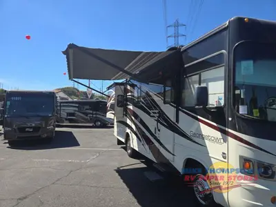 2013 Forest River RV Georgetown photo 46