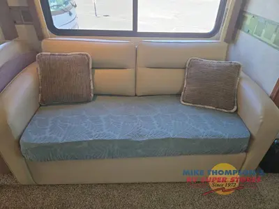 2013 Forest River RV Georgetown photo 24