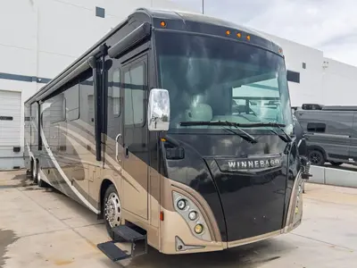 Used 2017 Winnebago Journey 42E
