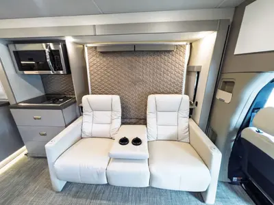 2025 Winnebago View photo 7