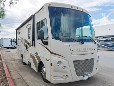 Used 2017 Winnebago Vista 26HE