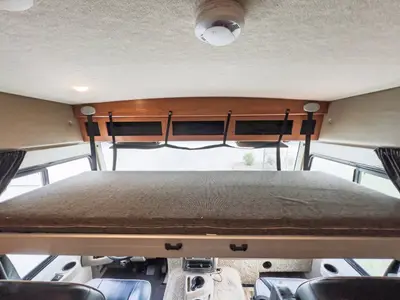 2017 Winnebago Vista photo 5
