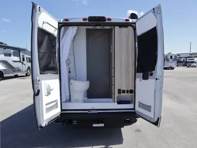 2027 Entegra Coach Ethos photo 2
