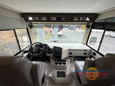 2023 Thor Motor Coach Windsport photo 18