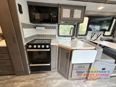 2023 Thor Motor Coach Windsport photo 30
