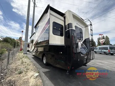 2023 Thor Motor Coach Windsport photo 13