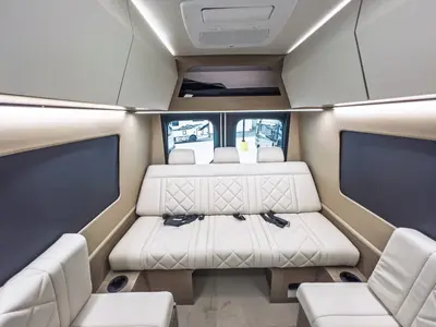 2027 Entegra Coach Insignia photo 13