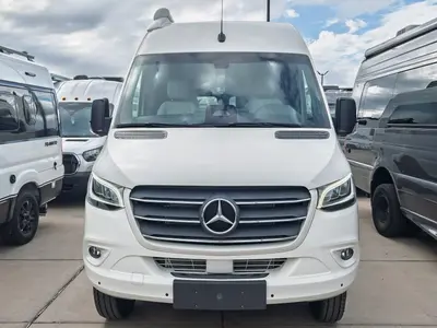 2027 Entegra Coach Insignia photo 21