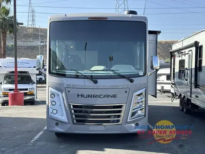 2026 Thor Motor Coach Hurricane photo 10