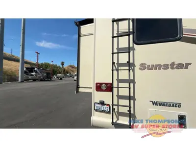 2017 Winnebago Vista photo 7