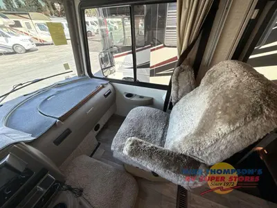 2017 Winnebago Vista photo 21