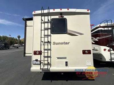 2017 Winnebago Vista photo 14