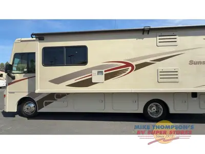 2017 Winnebago Vista photo 5
