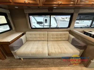 2018 Holiday Rambler Vacationer photo 15