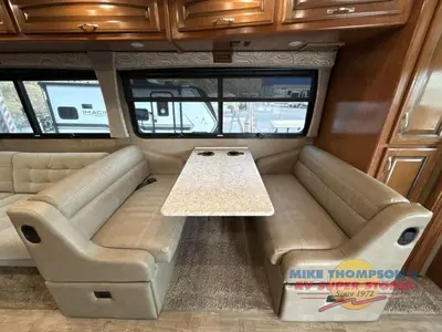2018 Holiday Rambler Vacationer photo 19