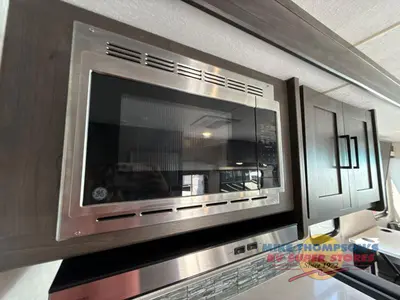 2023 Coachmen RV Pursuit photo 28