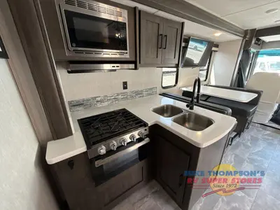 2023 Coachmen RV Pursuit photo 25