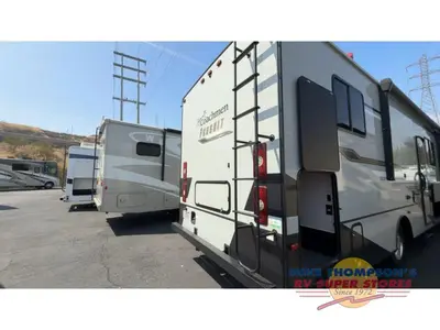 2023 Coachmen RV Pursuit photo 7
