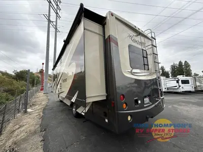2020 Coachmen RV Mirada photo 4