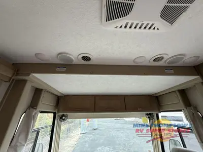 2020 Coachmen RV Mirada photo 13