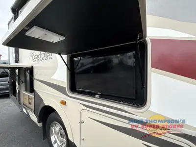 2020 Coachmen RV Mirada photo 8