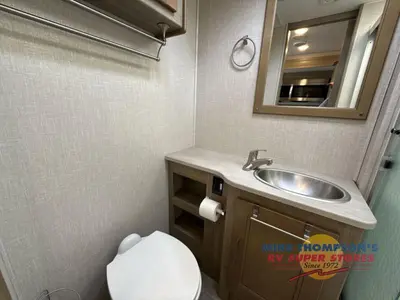 2020 Coachmen RV Mirada photo 34