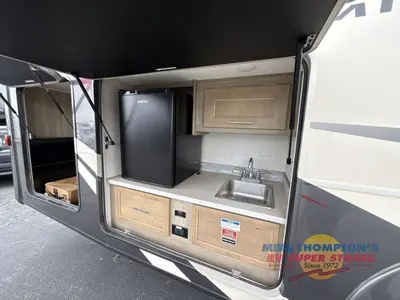 2020 Coachmen RV Mirada photo 9
