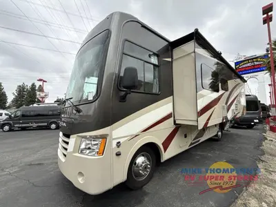 2020 Coachmen RV Mirada photo 3
