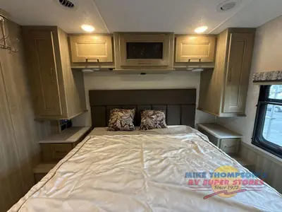 2020 Coachmen RV Mirada photo 31