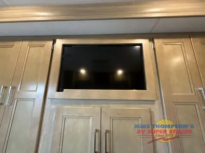 2020 Coachmen RV Mirada photo 30