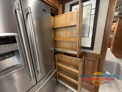 2017 Tiffin Motorhomes Allegro Bus photo 31