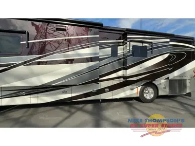 2017 Tiffin Motorhomes Allegro Bus photo 5