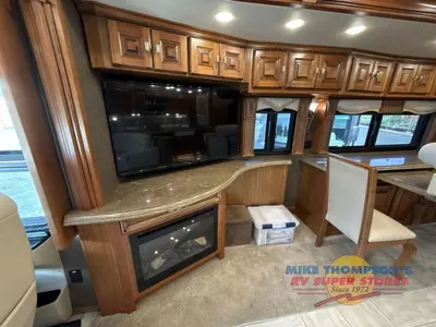 2017 Tiffin Motorhomes Allegro Bus photo 22
