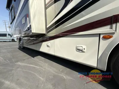 2015 Tiffin Motorhomes Allegro Breeze photo 45