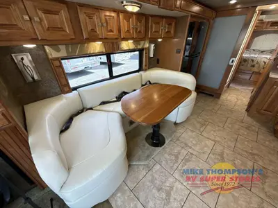 2015 Tiffin Motorhomes Allegro Breeze photo 25