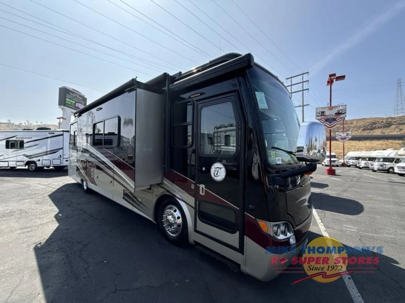 2015 Tiffin Motorhomes Allegro Breeze exterior
