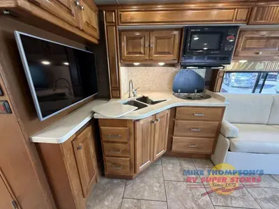 2015 Tiffin Motorhomes Allegro Breeze photo 27