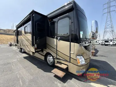 Used 2014 Fleetwood RV Discovery 36J