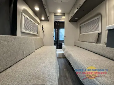 2026 Thor Motor Coach Palladium photo 25