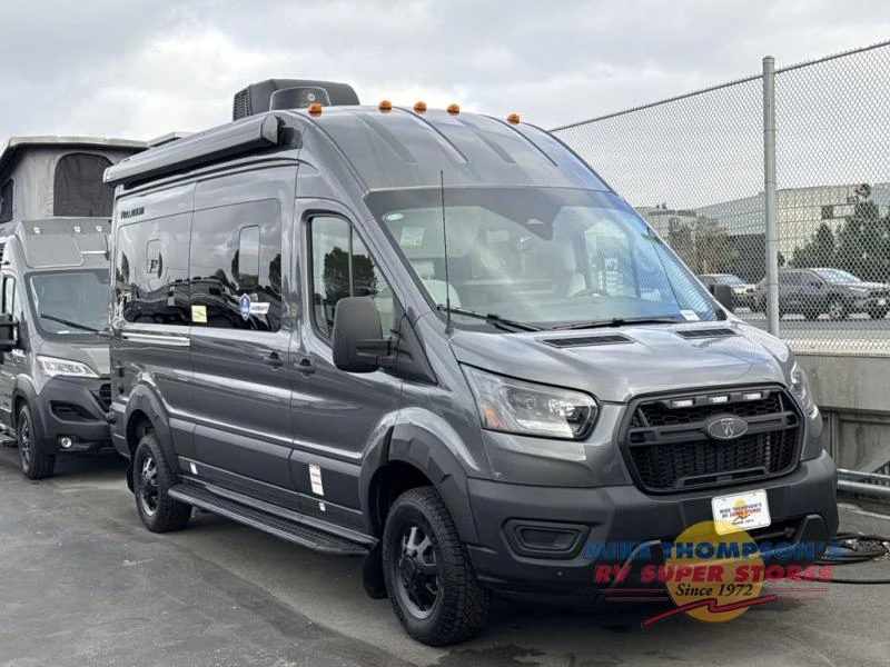2026 Thor Motor Coach Palladium exterior