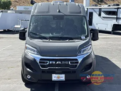 2026 Thor Motor Coach Sequence Sport photo 10
