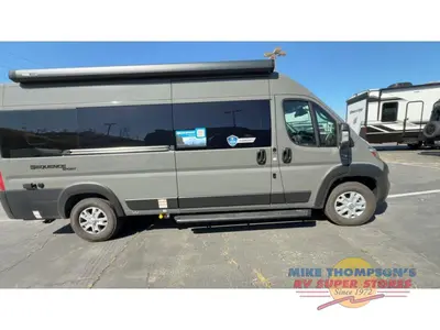 2026 Thor Motor Coach Sequence Sport photo 9