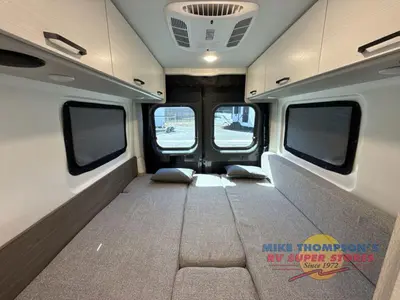 2026 Thor Motor Coach Sequence Sport photo 28