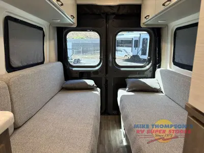 2026 Thor Motor Coach Sequence Sport photo 26