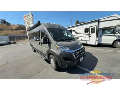 2026 Thor Motor Coach Sequence Sport photo 2