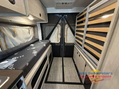 2027 Winnebago Solis photo 31