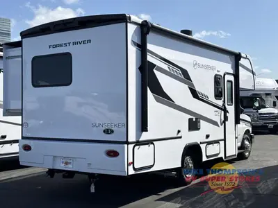 2026 Forest River RV Sunseeker LE photo 14