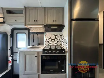 2026 Forest River RV Sunseeker LE photo 25