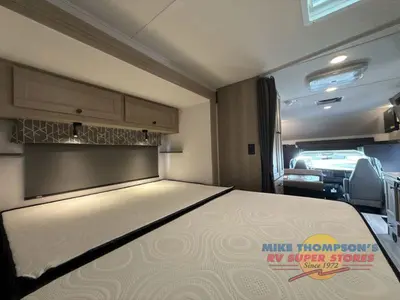 2026 Forest River RV Sunseeker LE photo 31