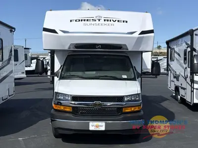 2026 Forest River RV Sunseeker LE photo 10
